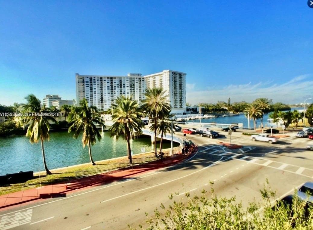 4015 Indian Creek Dr # 307, Miami Beach, FL 33140 photo 5