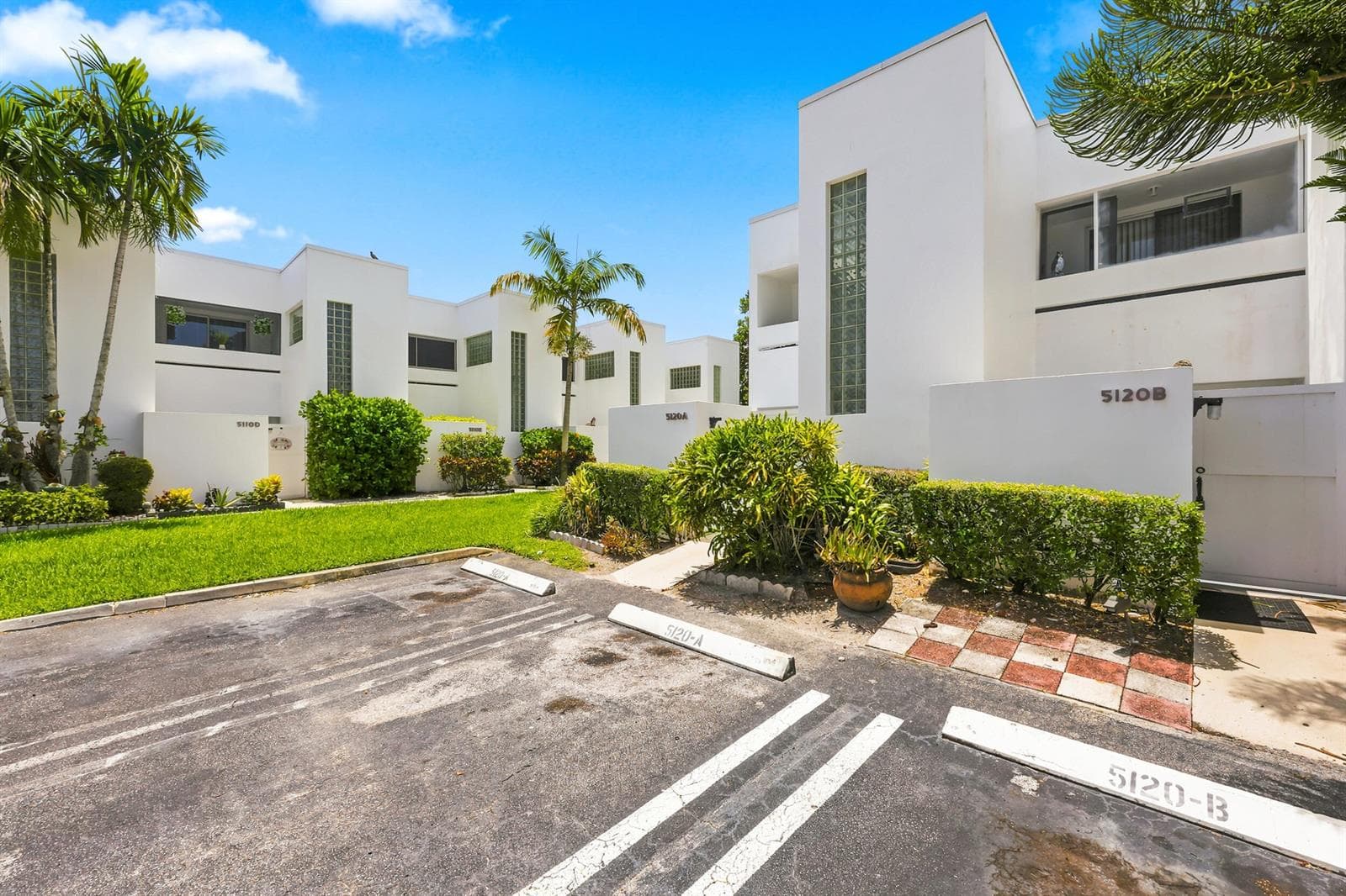 5120 Elmhurst Road # A, West Palm Beach, FL 33417 photo 3