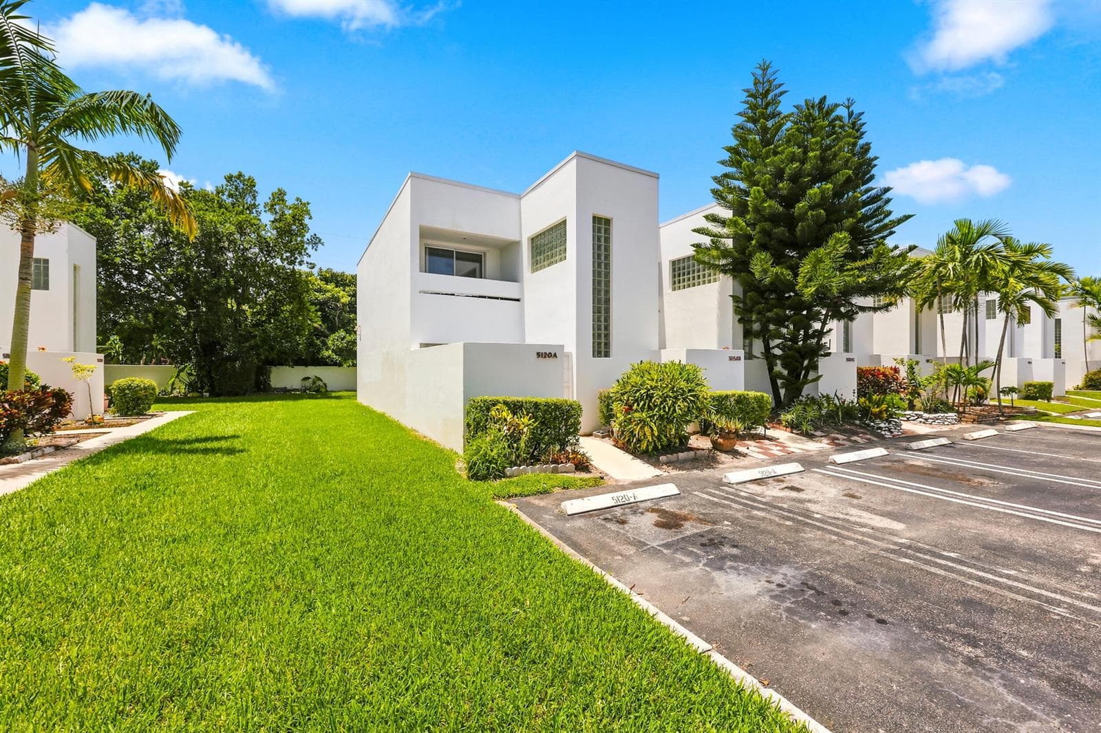 5120 Elmhurst Road # A, West Palm Beach, FL 33417 photo 4