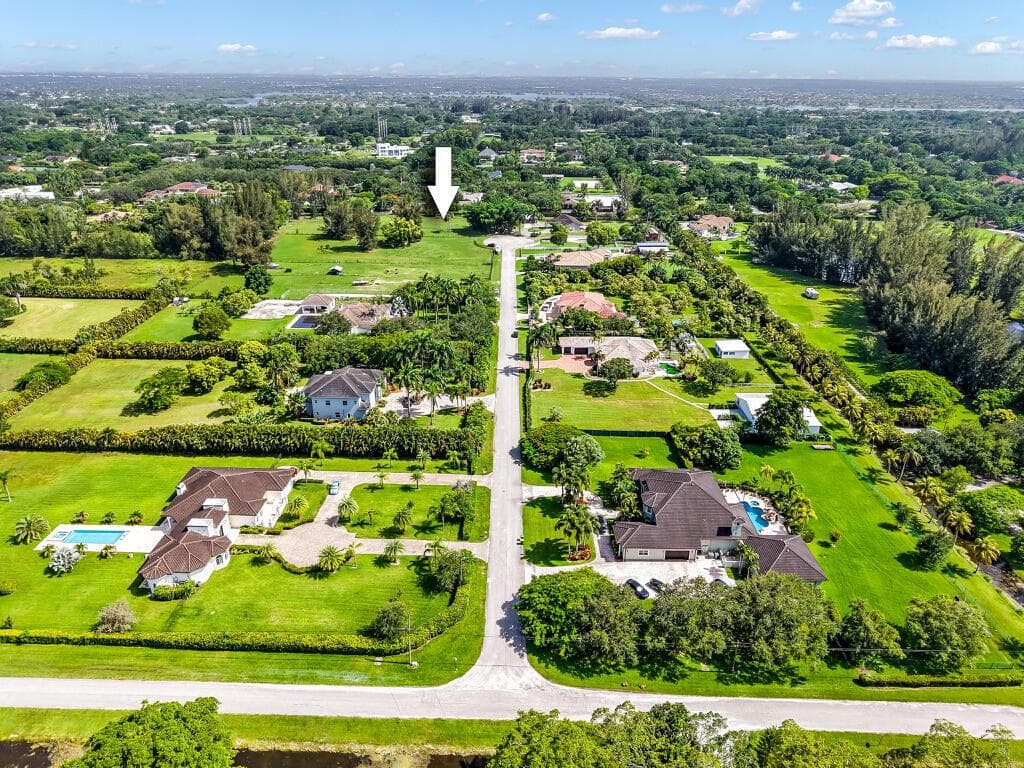 6250 SW 180TH Terrace, Southwest Ranches, FL 33331
