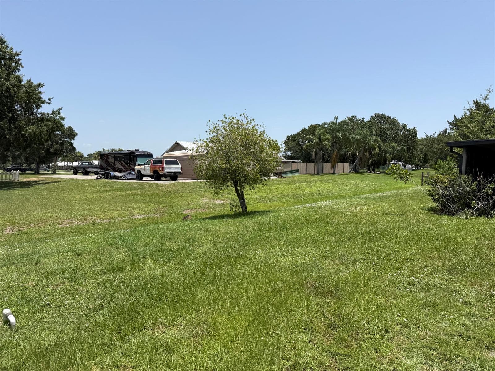 8451 SW 14TH Lane, Okeechobee, FL 34974 photo 2