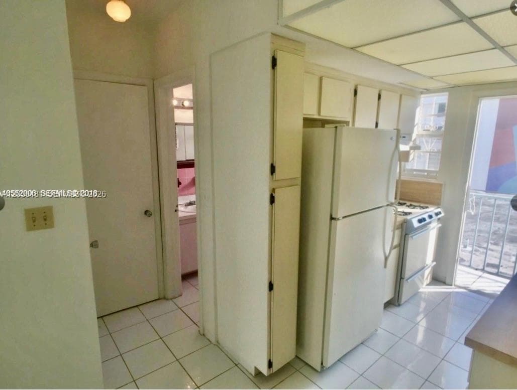 4015 Indian Creek Dr # 306, Miami Beach, FL 33140 photo 5