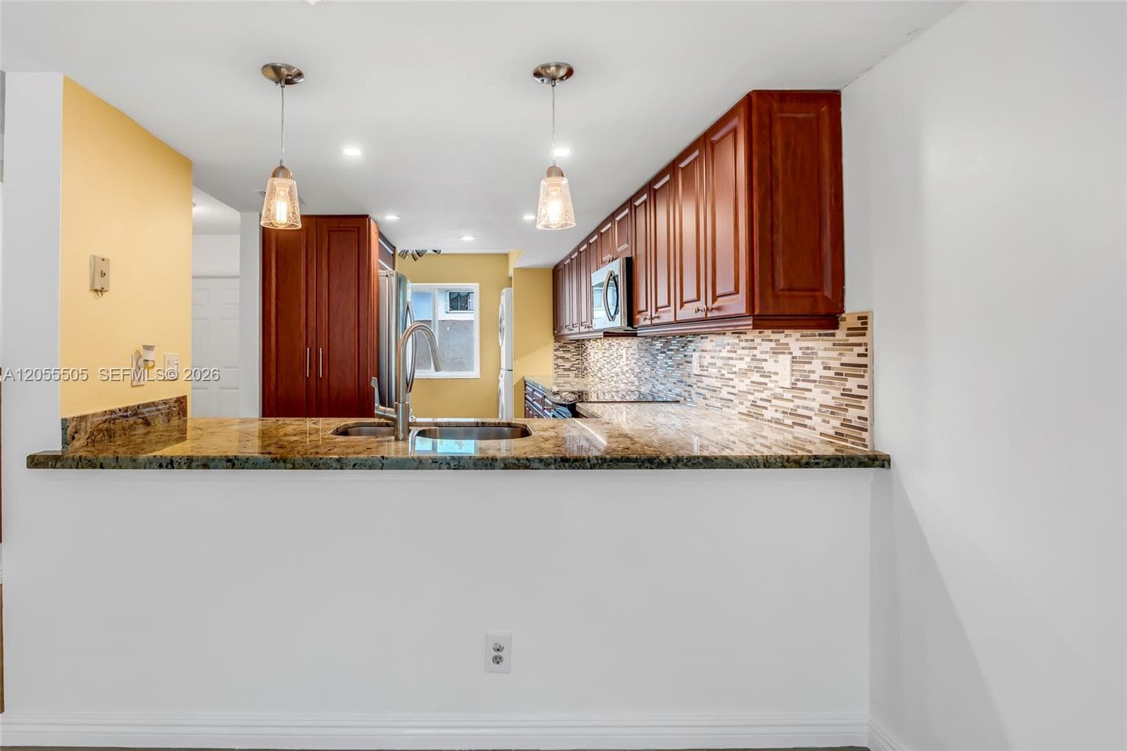 7050 SW 42nd Ct, Davie, FL 33314 photo 3