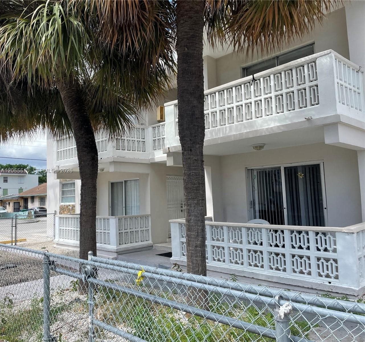 1057 SW 7th St # 1, Miami, FL 33130