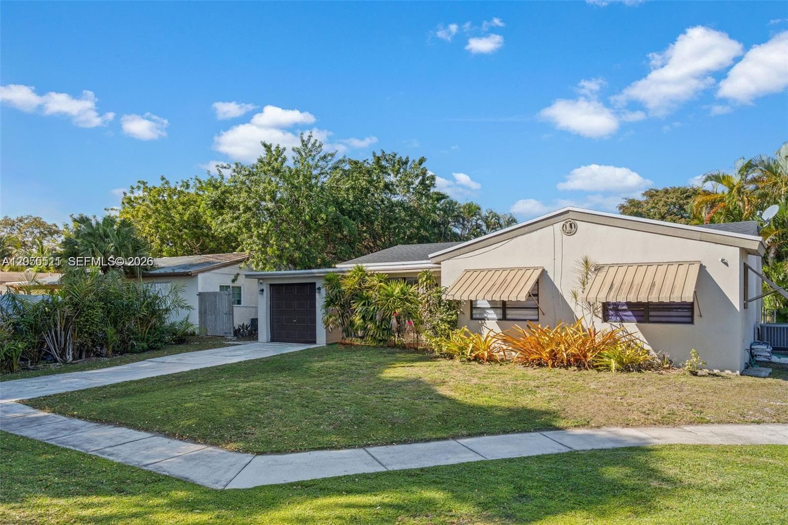3035 Hayes St, Hollywood, FL 33021 photo 3