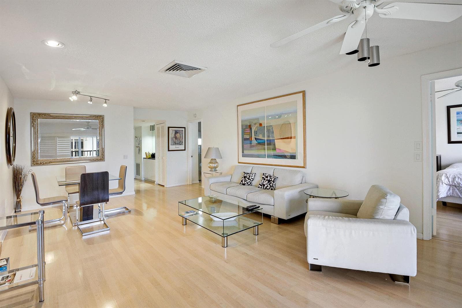 4230 Deste Court # 303, Lake Worth, FL 33467 photo 2