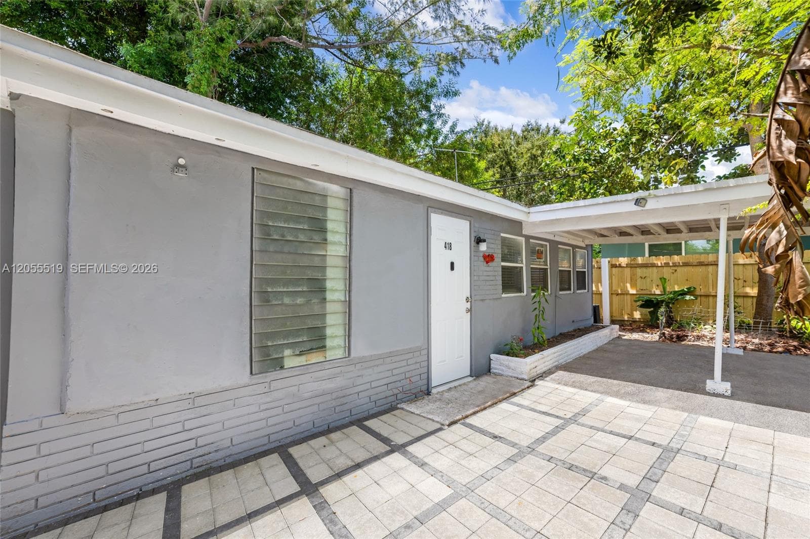418 S 24th Ave, Hollywood, FL 33020 photo 2