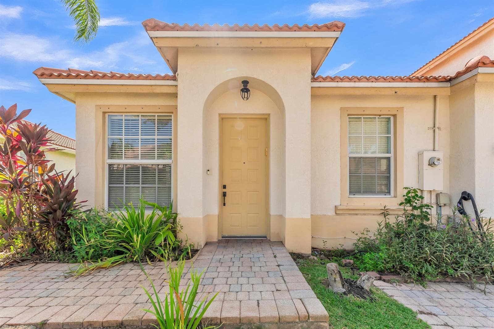 1723 NW 78TH Way # 1723, Pembroke Pines, FL 33024 photo 2