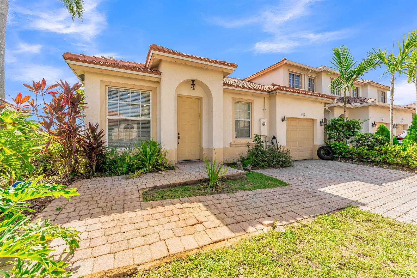1723 NW 78TH Way # 1723, Pembroke Pines, FL 33024 photo 5