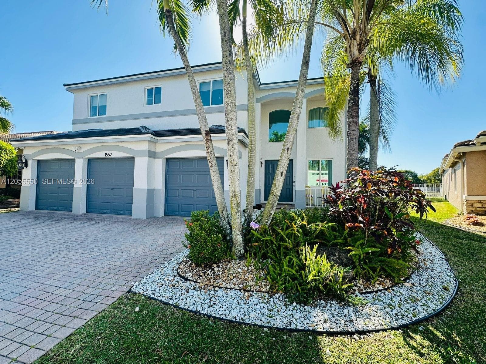 1652 Orchid Bnd, Weston, FL 33327