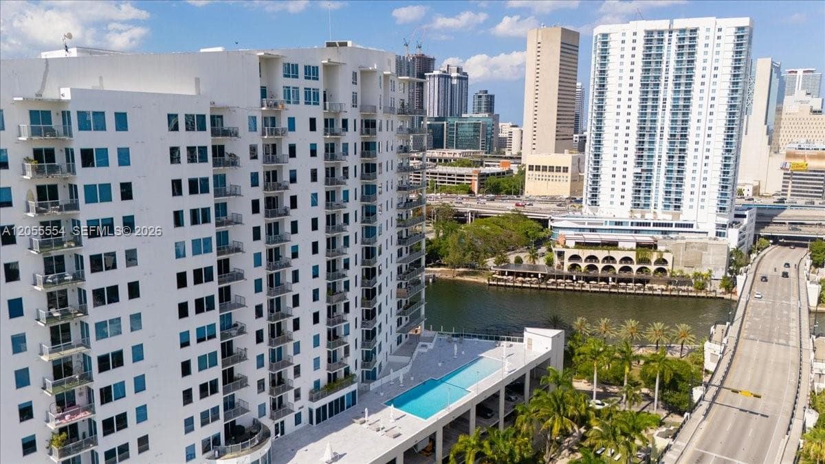 10 SW South River Dr # 806, Miami, FL 33130 photo 4
