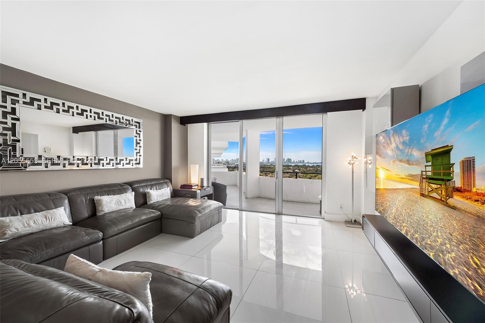 5151 Collins Ave # 1420, Miami Beach, FL 33140 photo 4