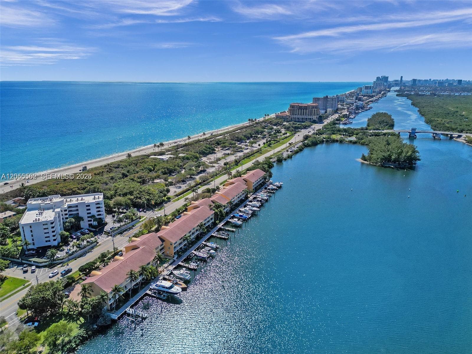 4234 N Ocean Dr, Hollywood, FL 33019 photo 5