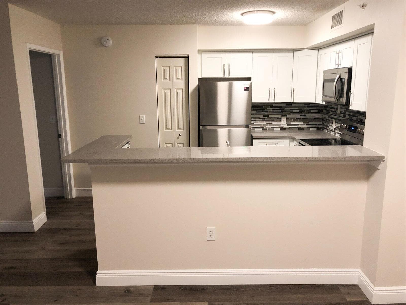 7808 SONOMA SPRINGS Circle # 203, Lake Worth, FL 33463 photo 3
