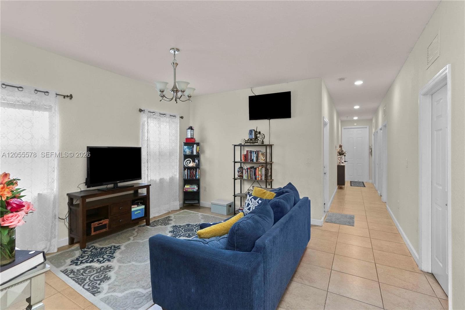 3124 SE 2nd Dr, Homestead, FL 33033 photo 2