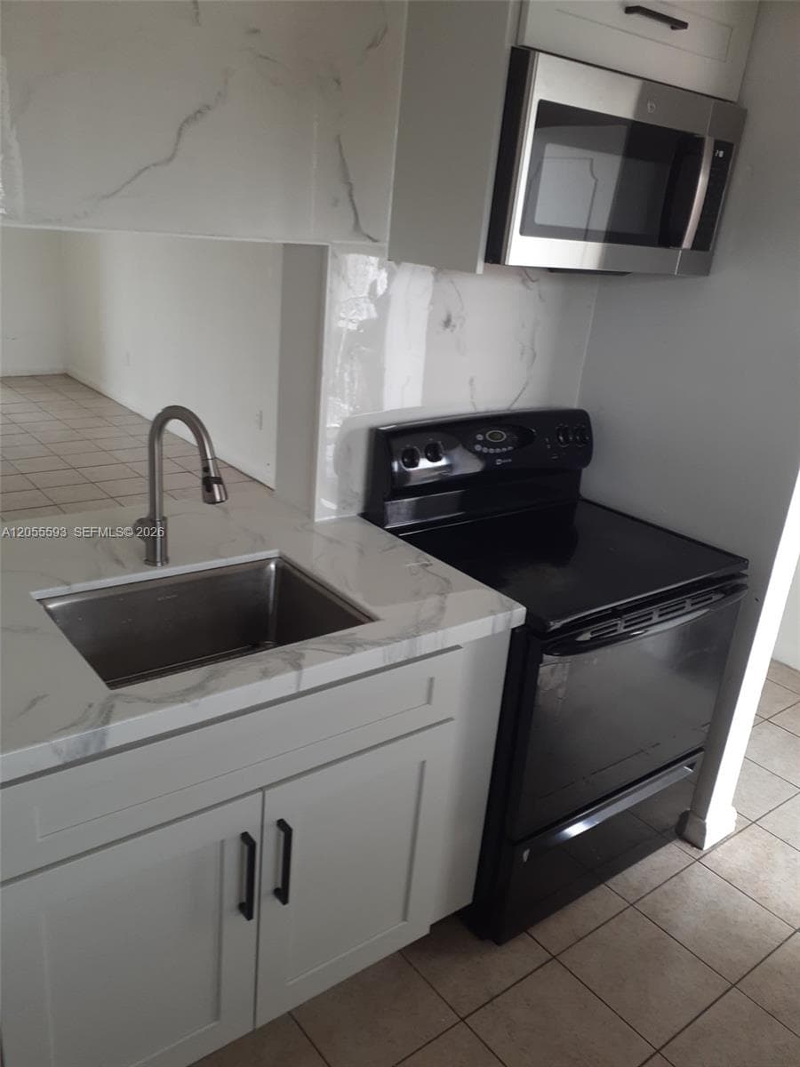 2800 NW 56th Ave # H404, Lauderhill, FL 33313 photo 3