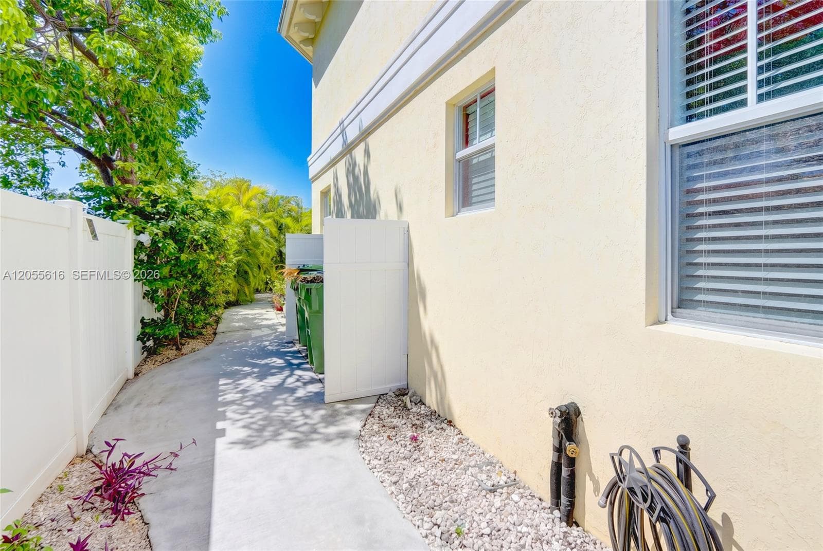 840 NE 14th Pl, Fort Lauderdale, FL 33304 photo 3