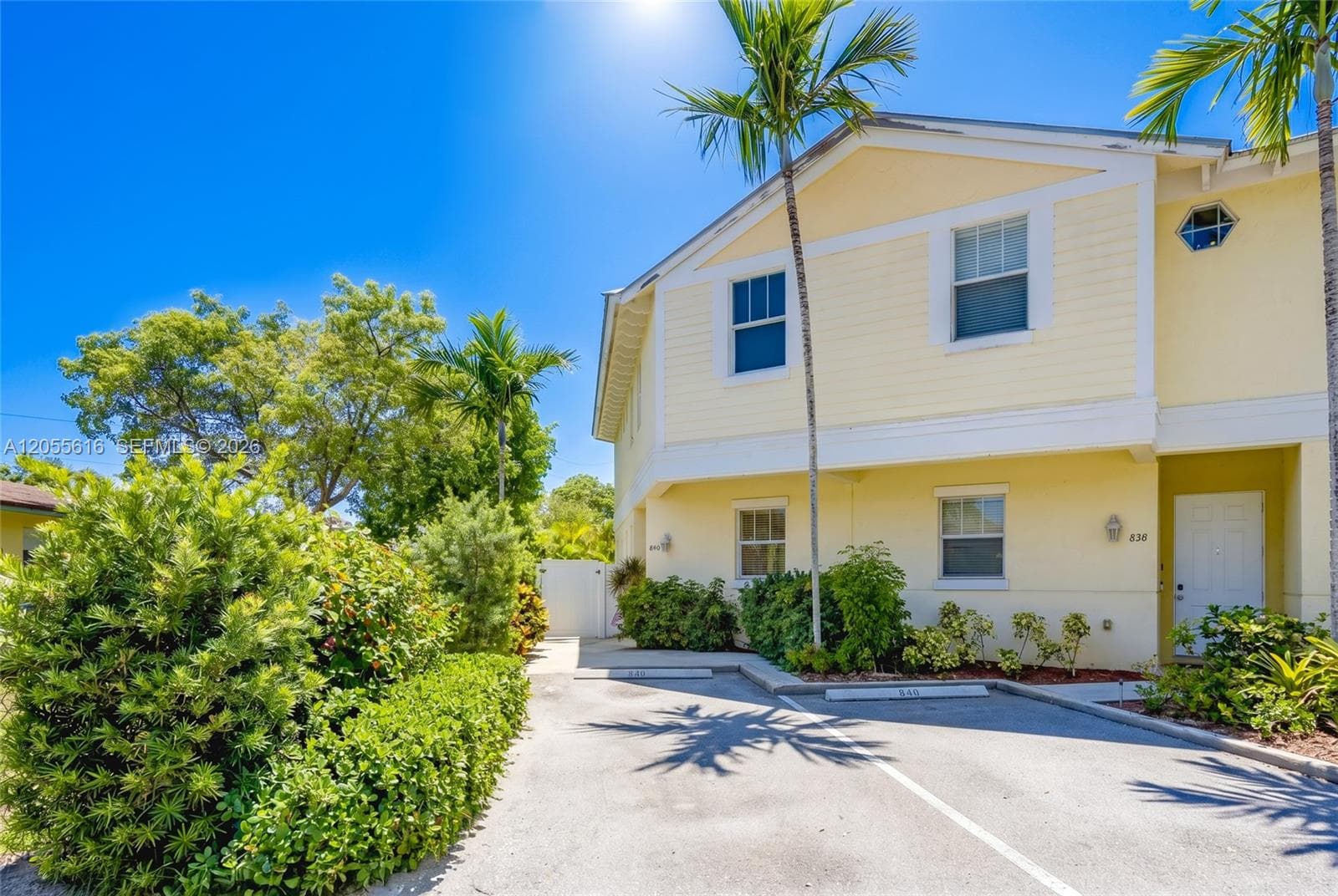 840 NE 14th Pl, Fort Lauderdale, FL 33304