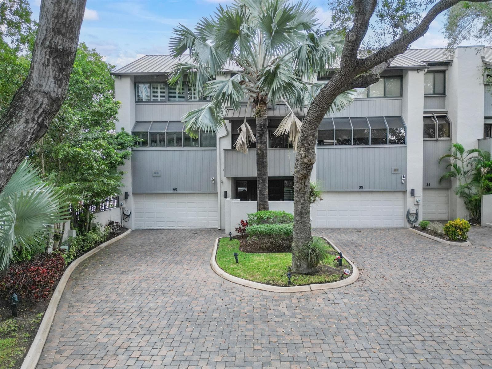 40 Portside Drive, Fort Lauderdale, FL 33316 photo 2