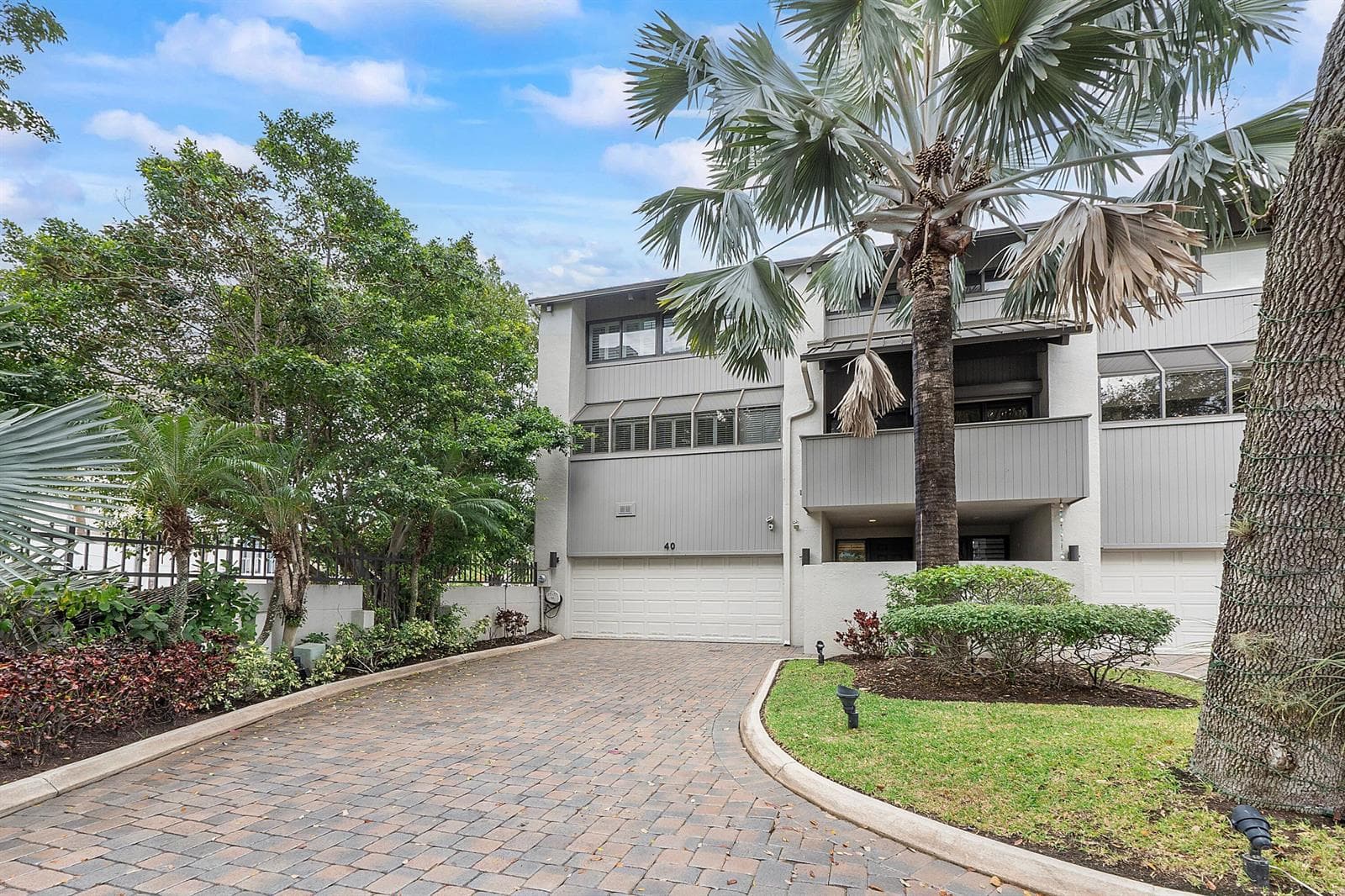 40 Portside Drive, Fort Lauderdale, FL 33316