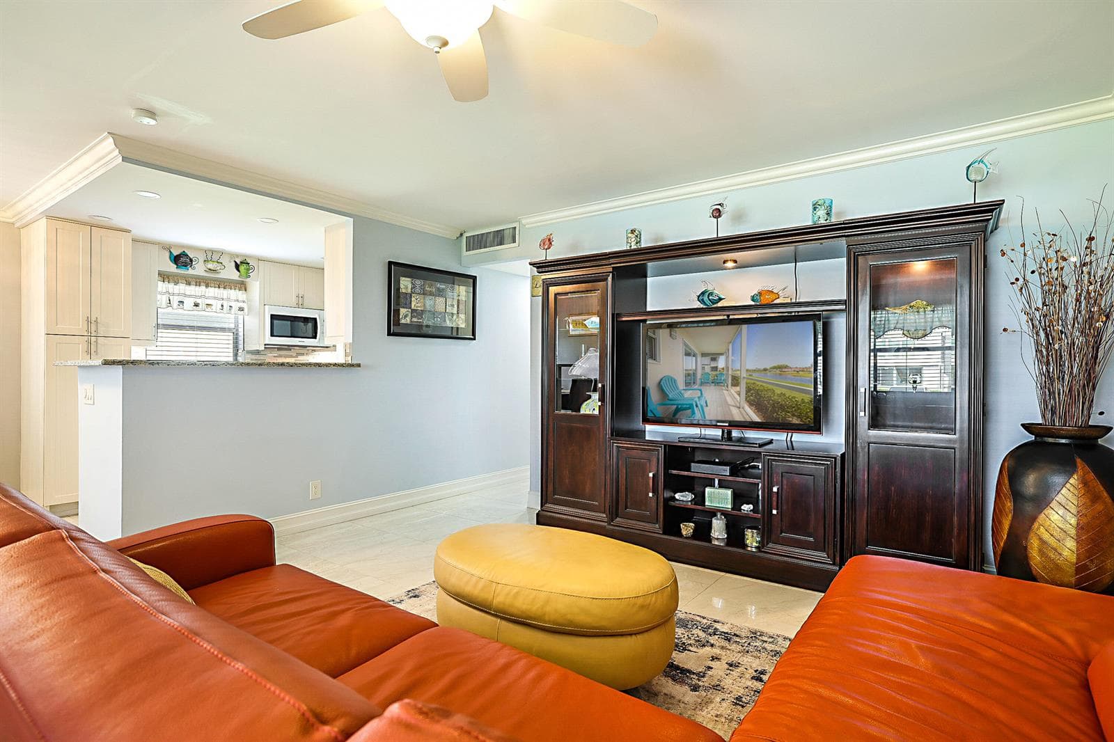 308 Saxony G, Delray Beach, FL 33446 photo 4