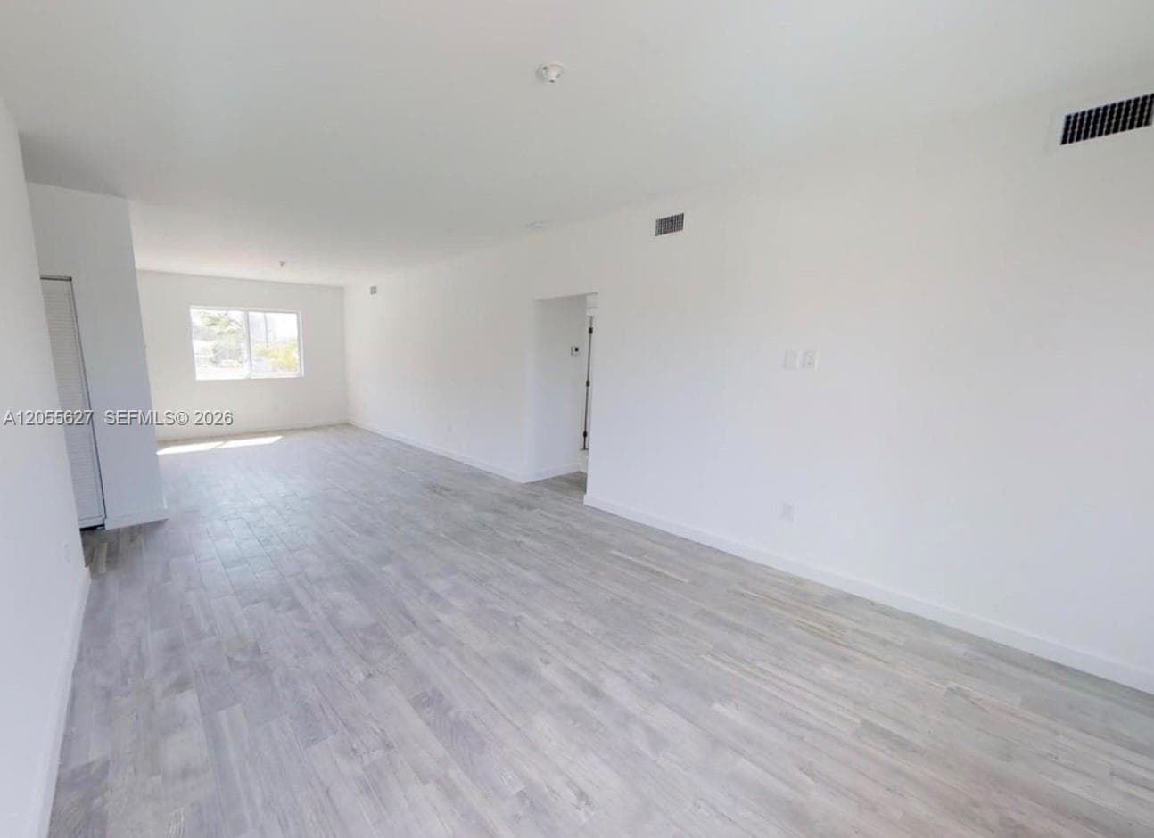 321 S Shore Dr # 12, Miami Beach, FL 33141 photo 2