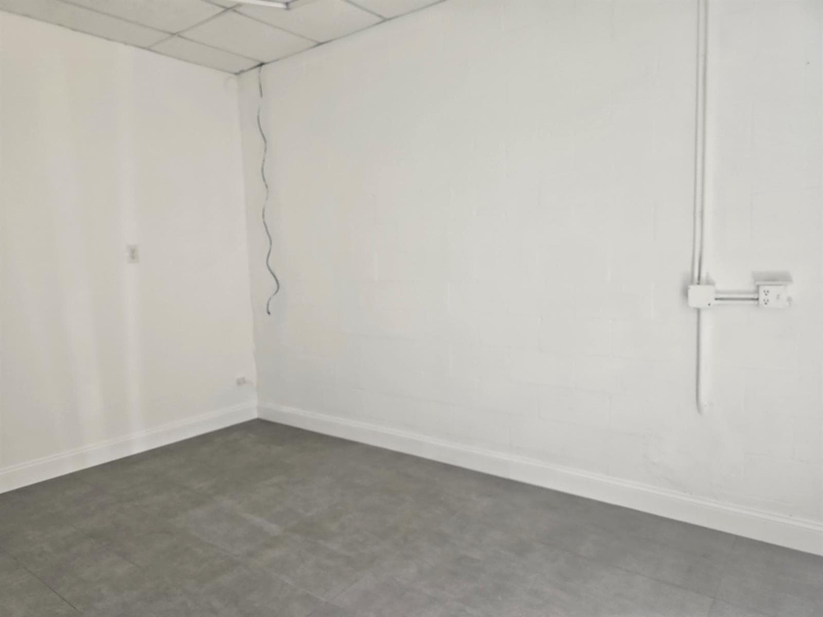1530 Latham Road # 15, West Palm Beach, FL 33409 photo 4