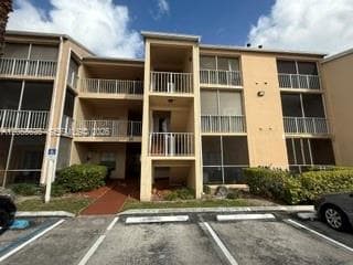 15290 SW 106th Ln # 323, Miami, FL 33196 photo 2