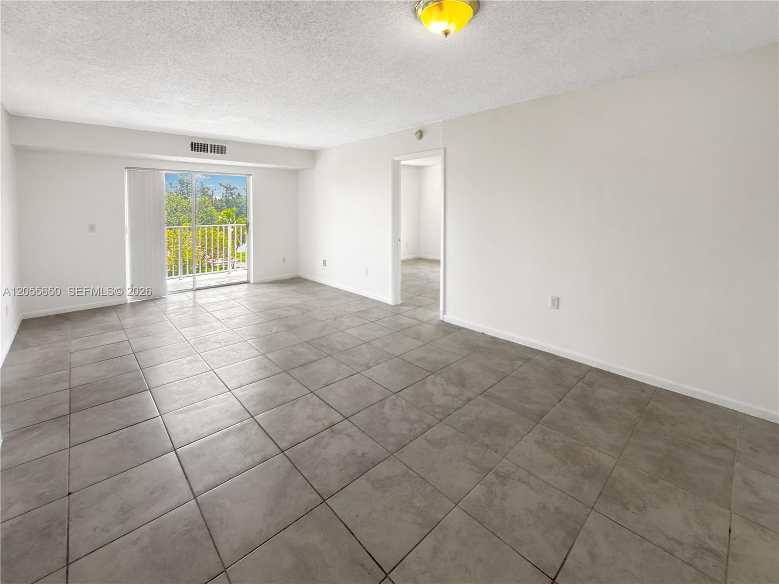 8260 SW 210th St # 309, Cutler Bay, FL 33189 photo 3
