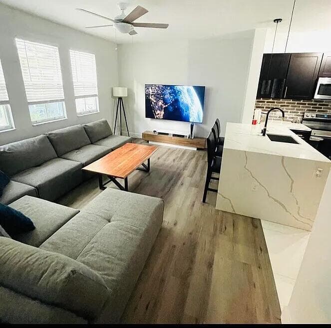 533 NE 3rd Avenue # 148, Fort Lauderdale, FL 33301 photo 2