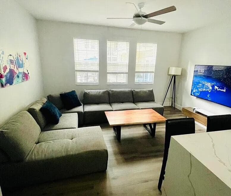 533 NE 3rd Avenue # 148, Fort Lauderdale, FL 33301 photo 3