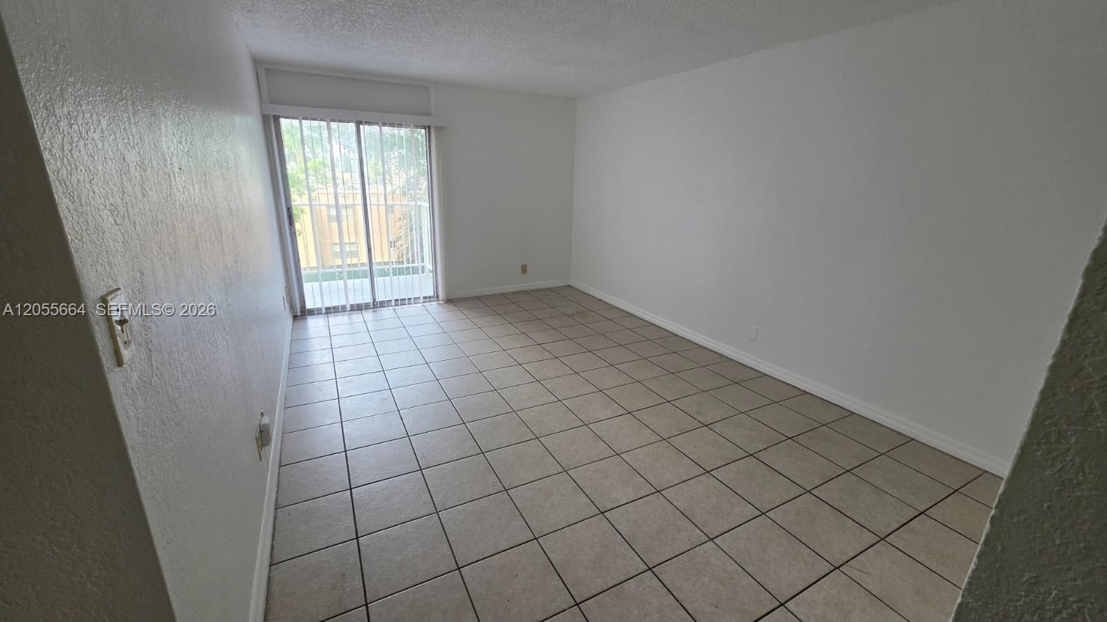 4550 NW 9th St # 308E, Miami, FL 33126 photo 3