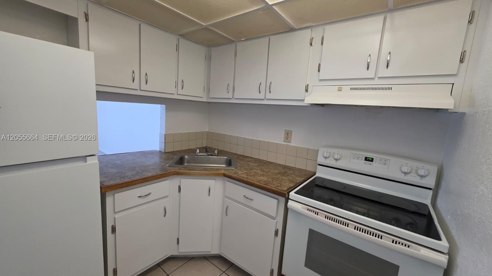 4550 NW 9th St # 308E, Miami, FL 33126