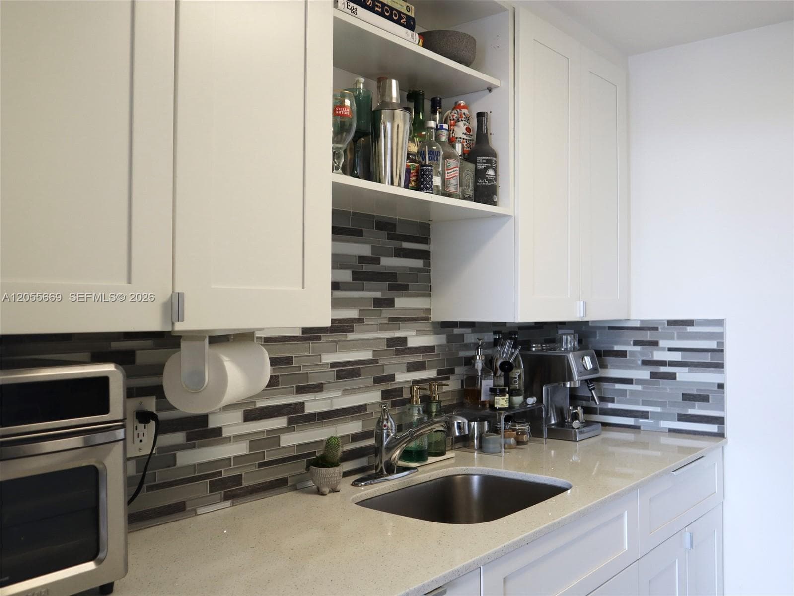 2350 NE 135th St # 607, North Miami, FL 33181 photo 5