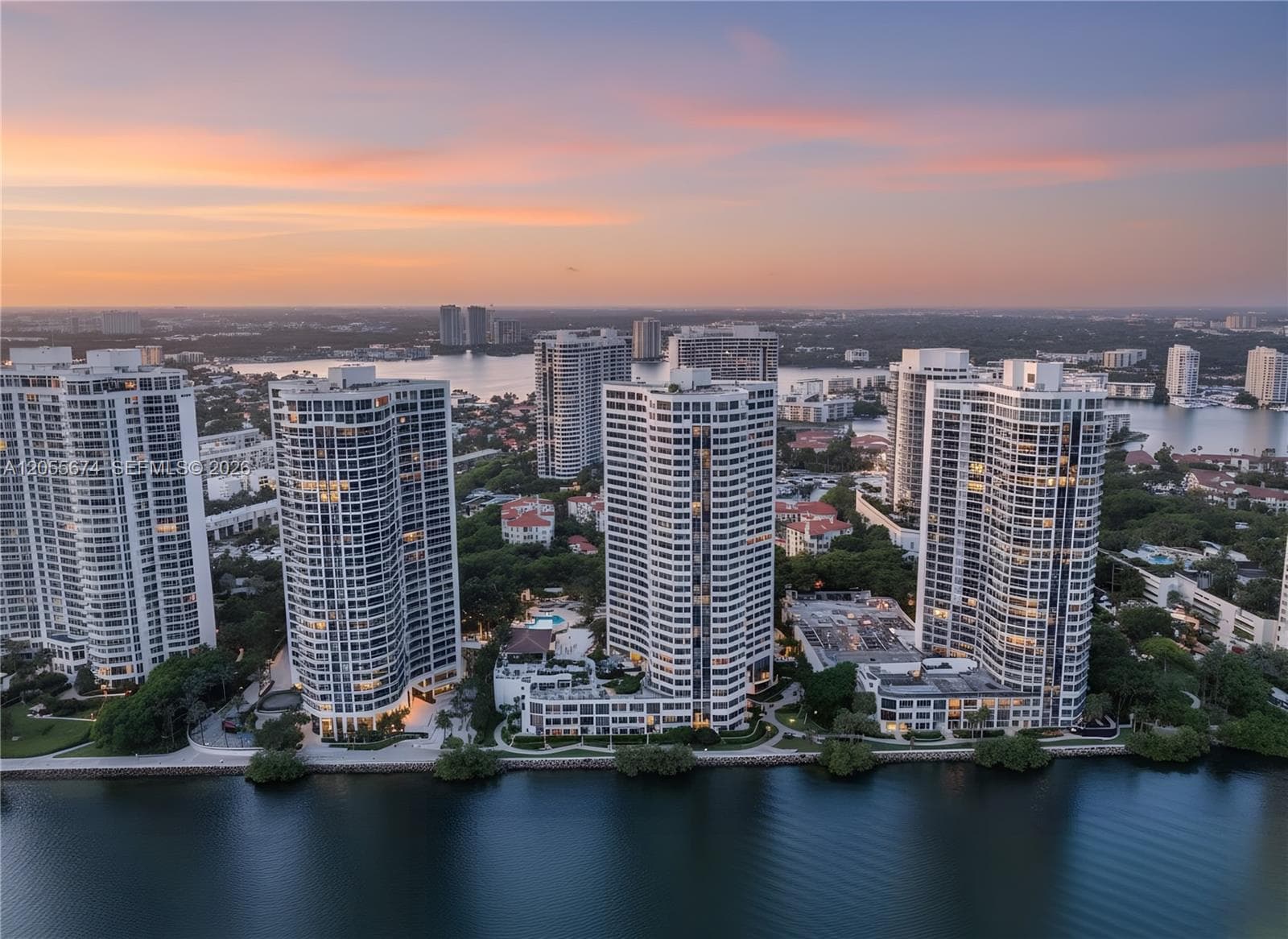 3000 Island Blvd # 505, Aventura, FL 33160 photo 2