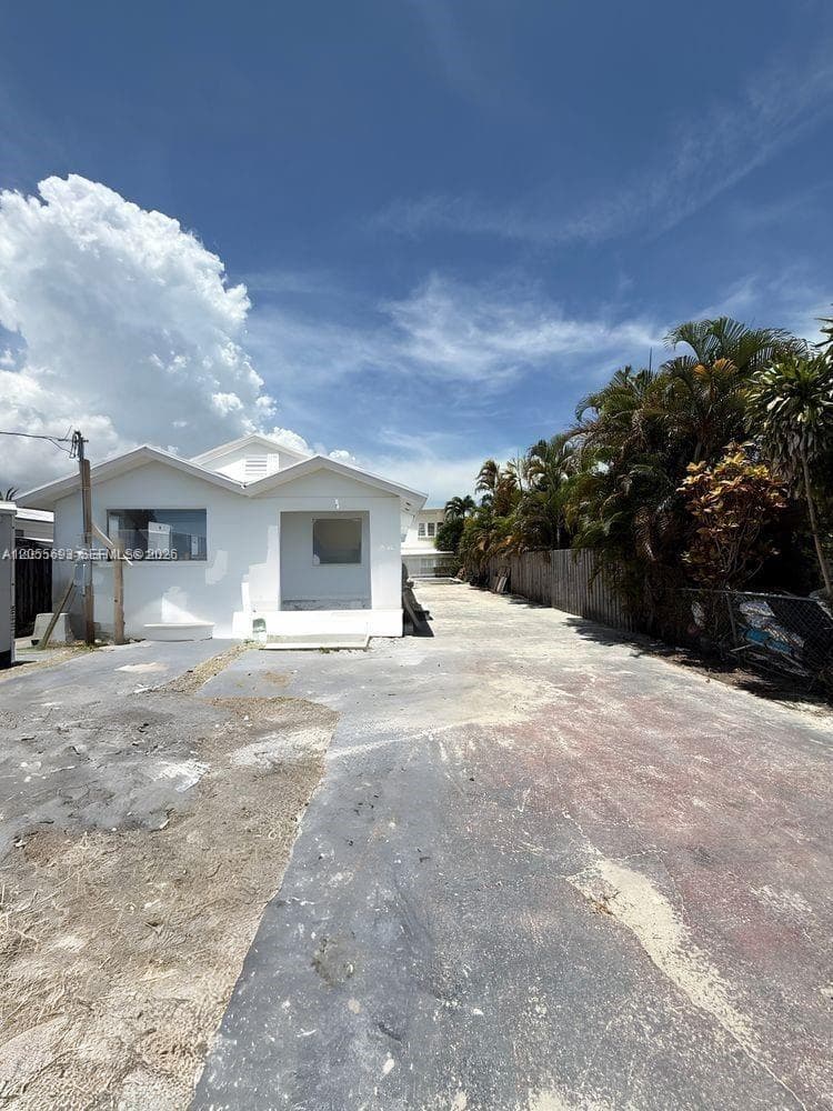 2235 SW 15th St, Miami, FL 33145 photo 2