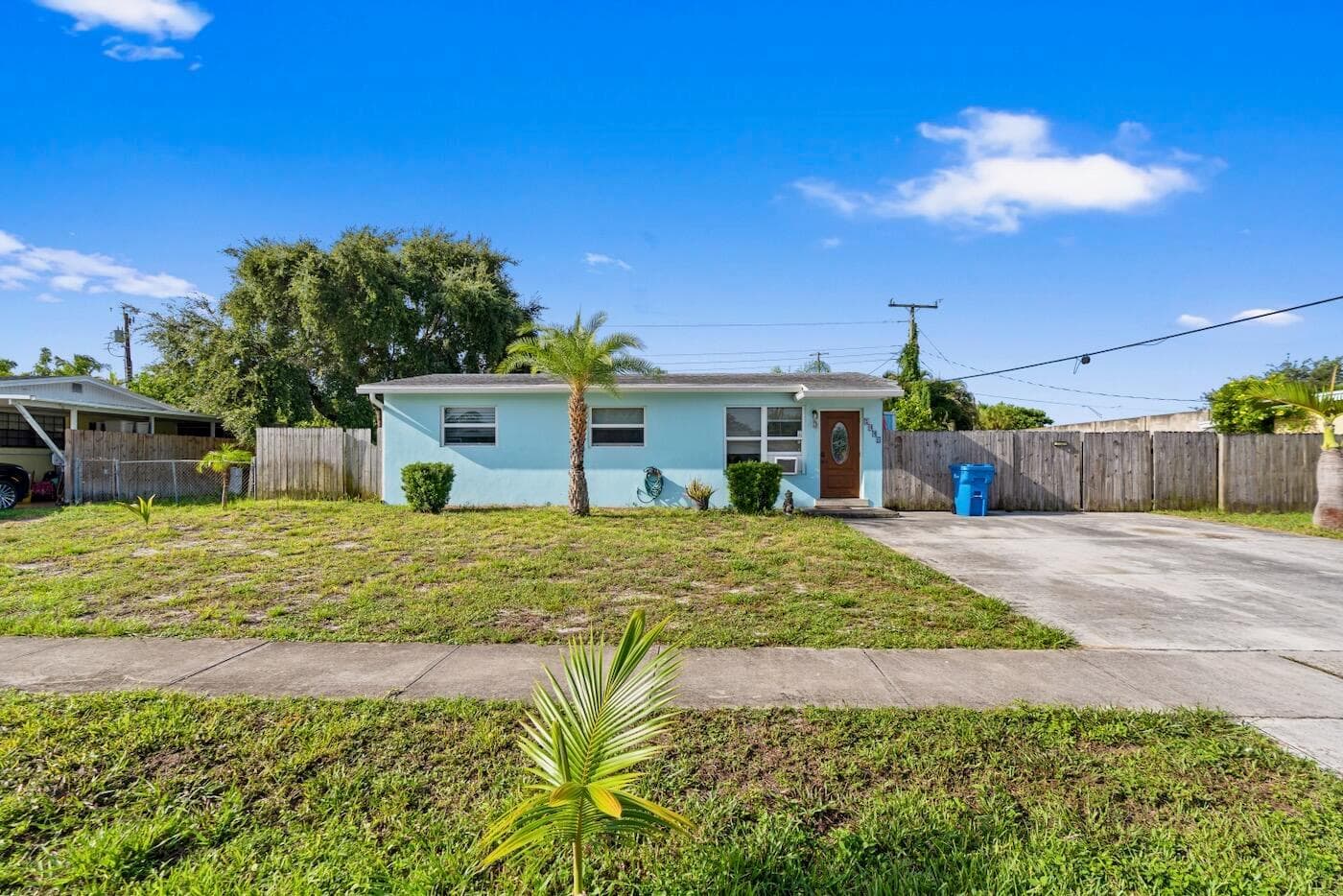 1446 W JENNINGS Street, Lantana, FL 33462 photo 2