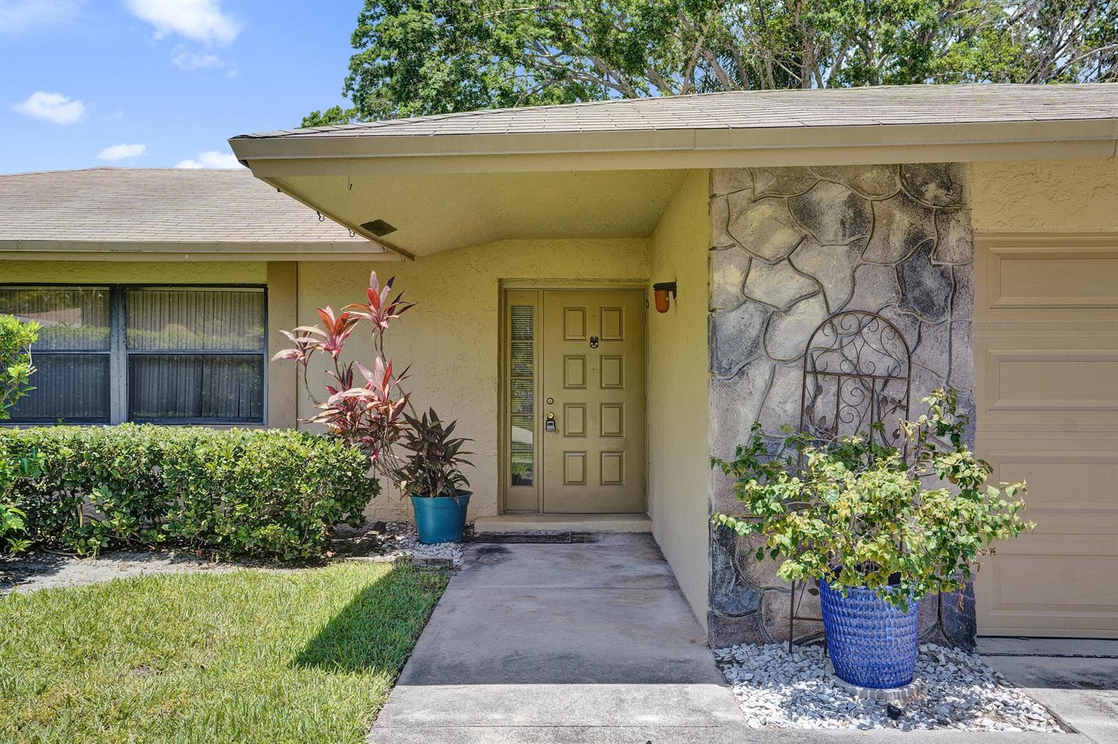738 NW 24TH Avenue, Delray Beach, FL 33445 photo 2