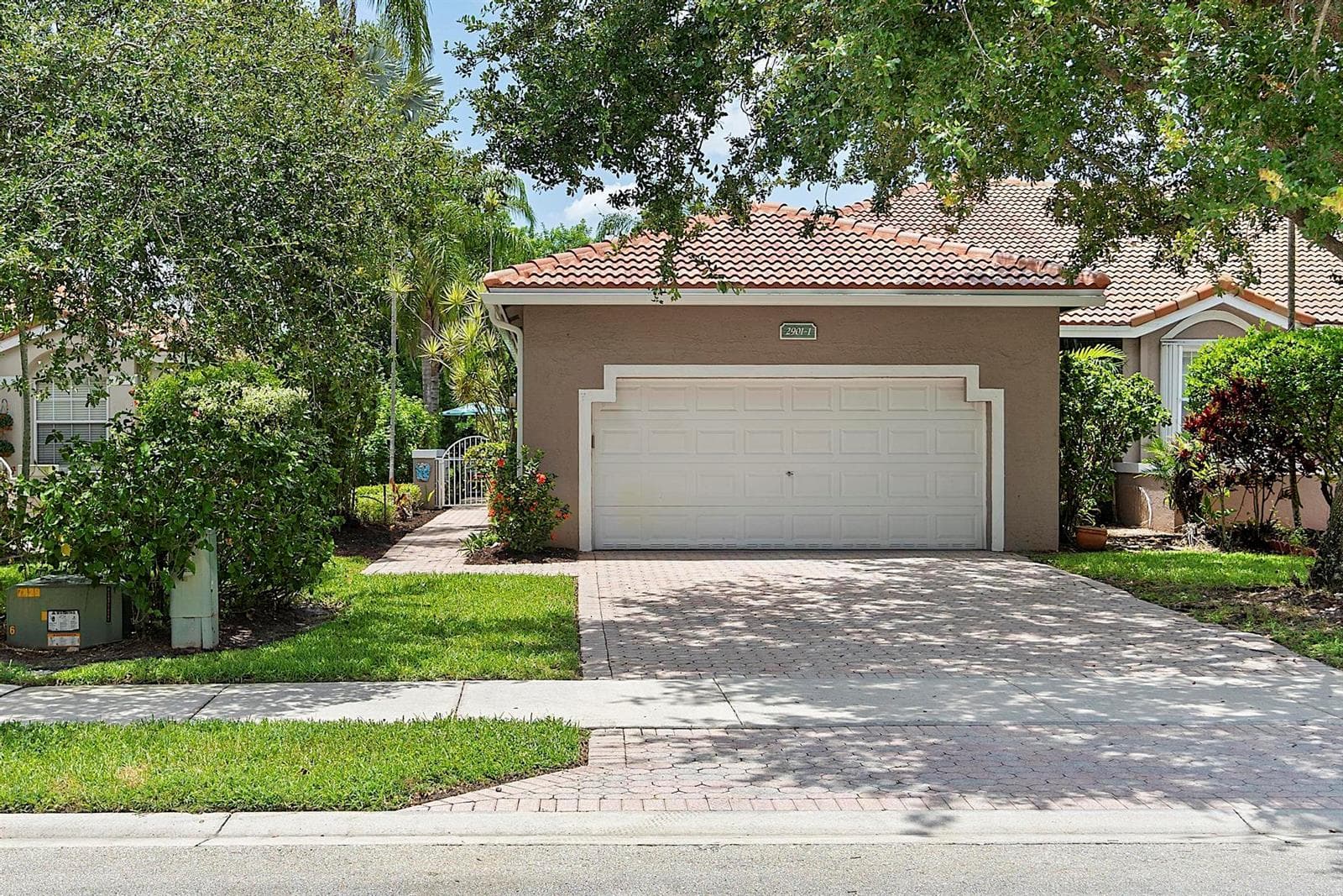 2901 E Aragon Boulevard # 1, Sunrise, FL 33313