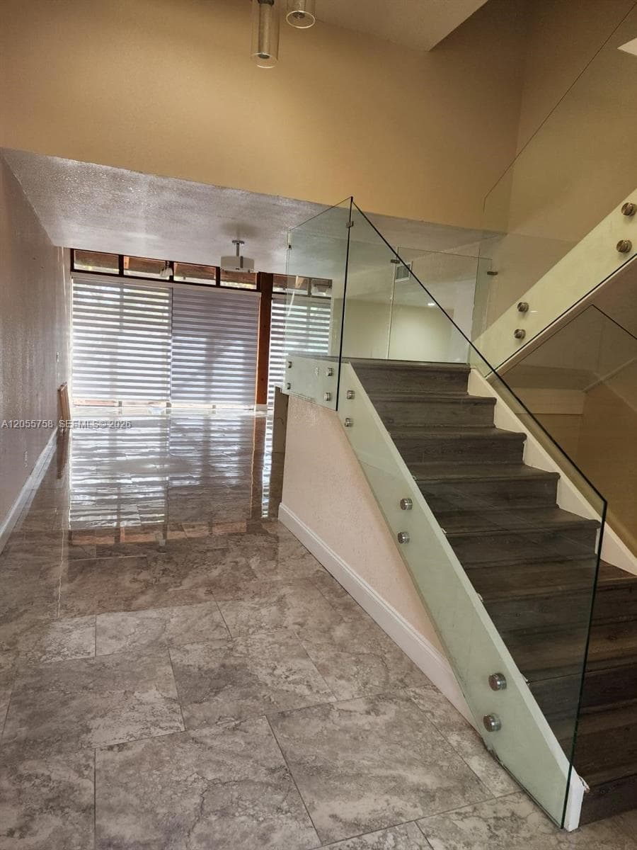 11130 N Lakeview Dr # 1, Pembroke Pines, FL 33026 photo 2