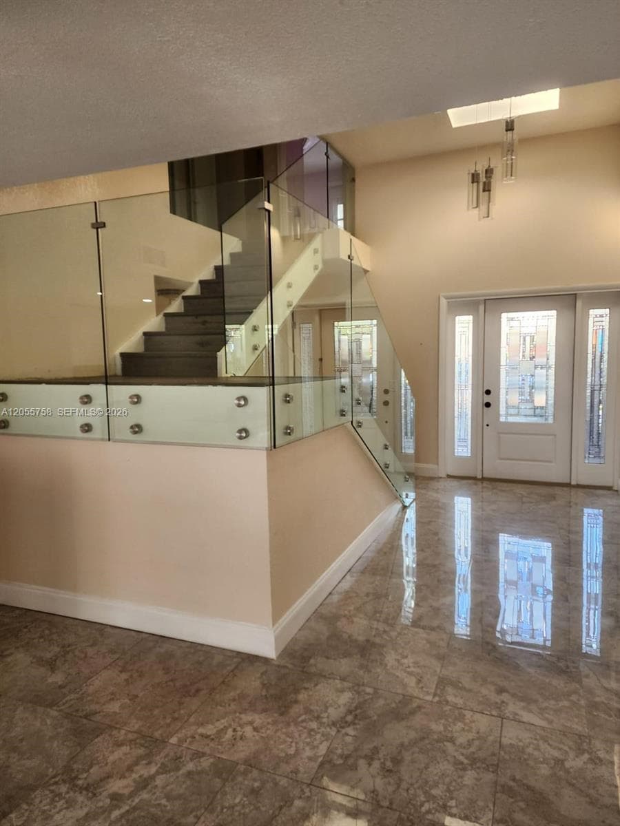 11130 N Lakeview Dr # 1, Pembroke Pines, FL 33026 photo 3