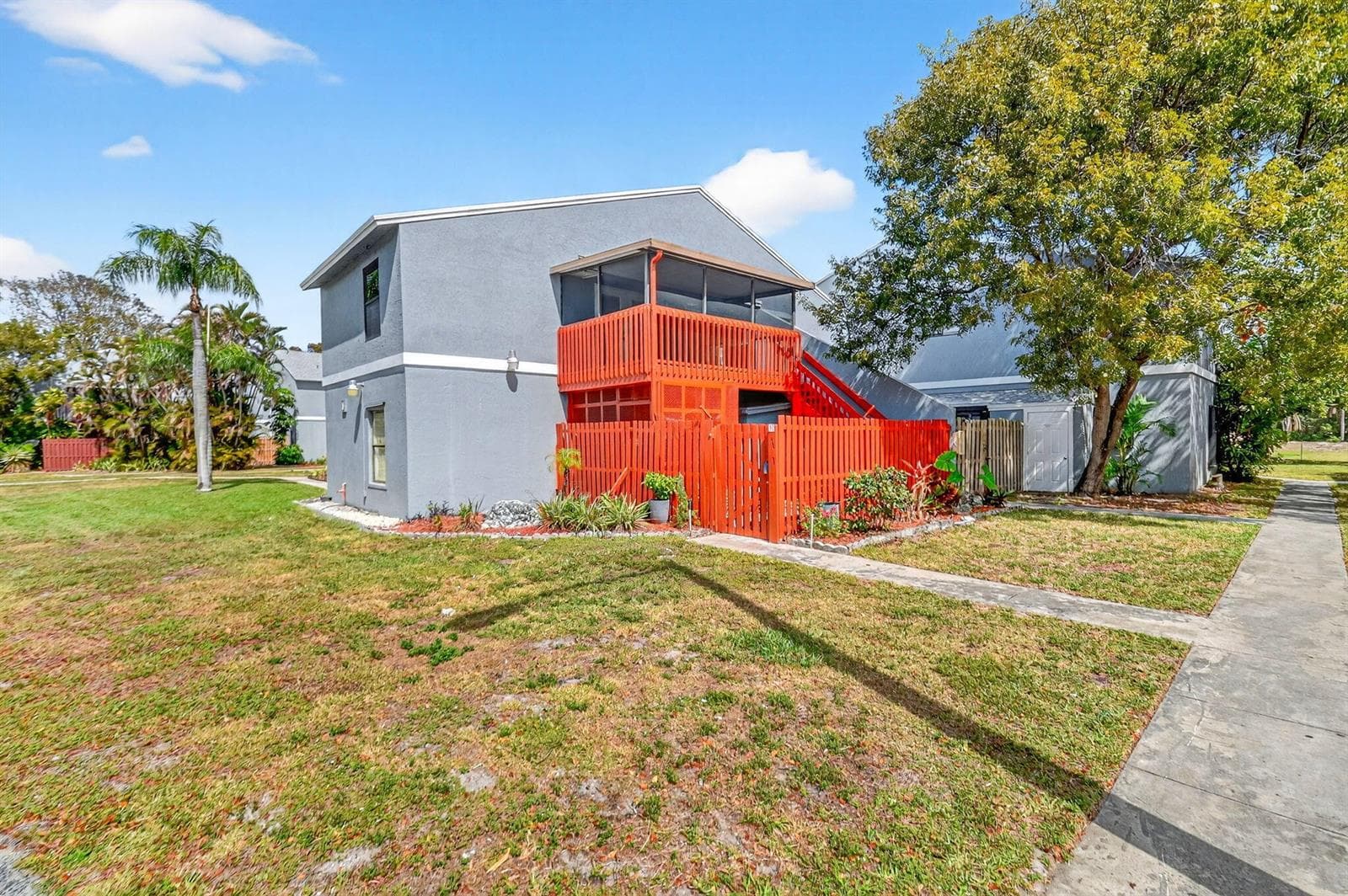 18 CROSSINGS Circle # F, Boynton Beach, FL 33435 photo 3