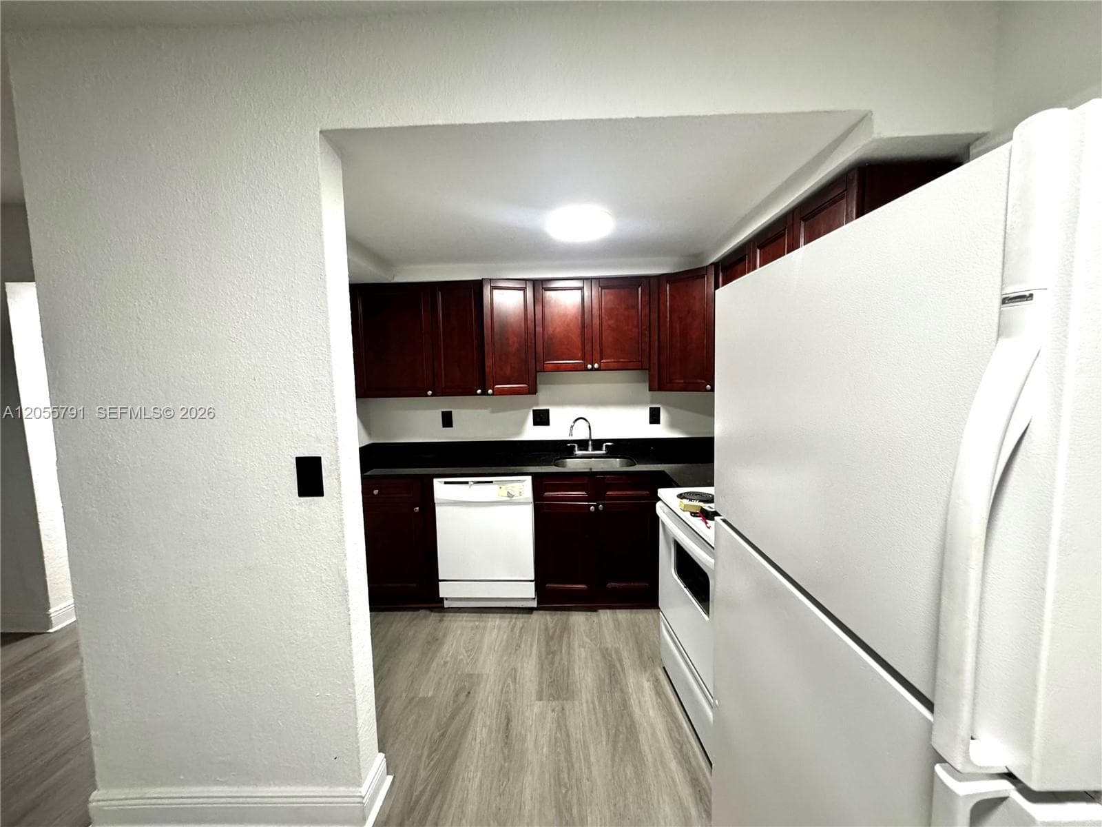 1525 NE 135th St # 03, North Miami, FL 33161 photo 2