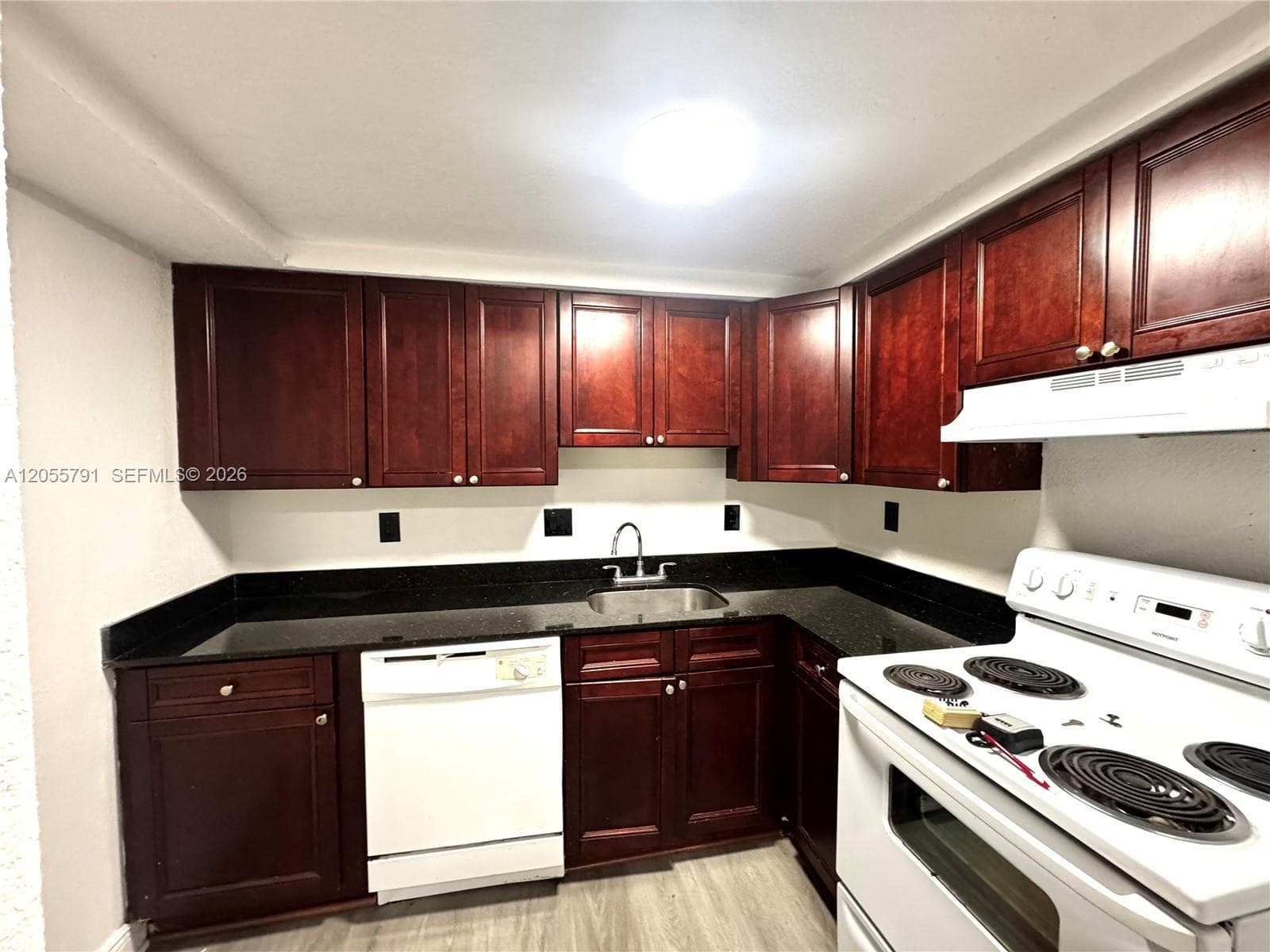 1525 NE 135th St # 03, North Miami, FL 33161 photo 3