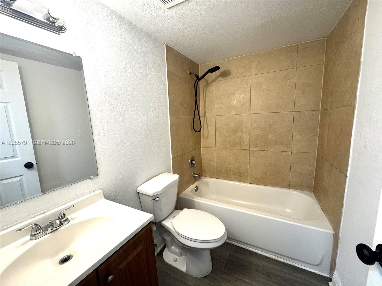 1525 NE 135th St # 03, North Miami, FL 33161 photo 5