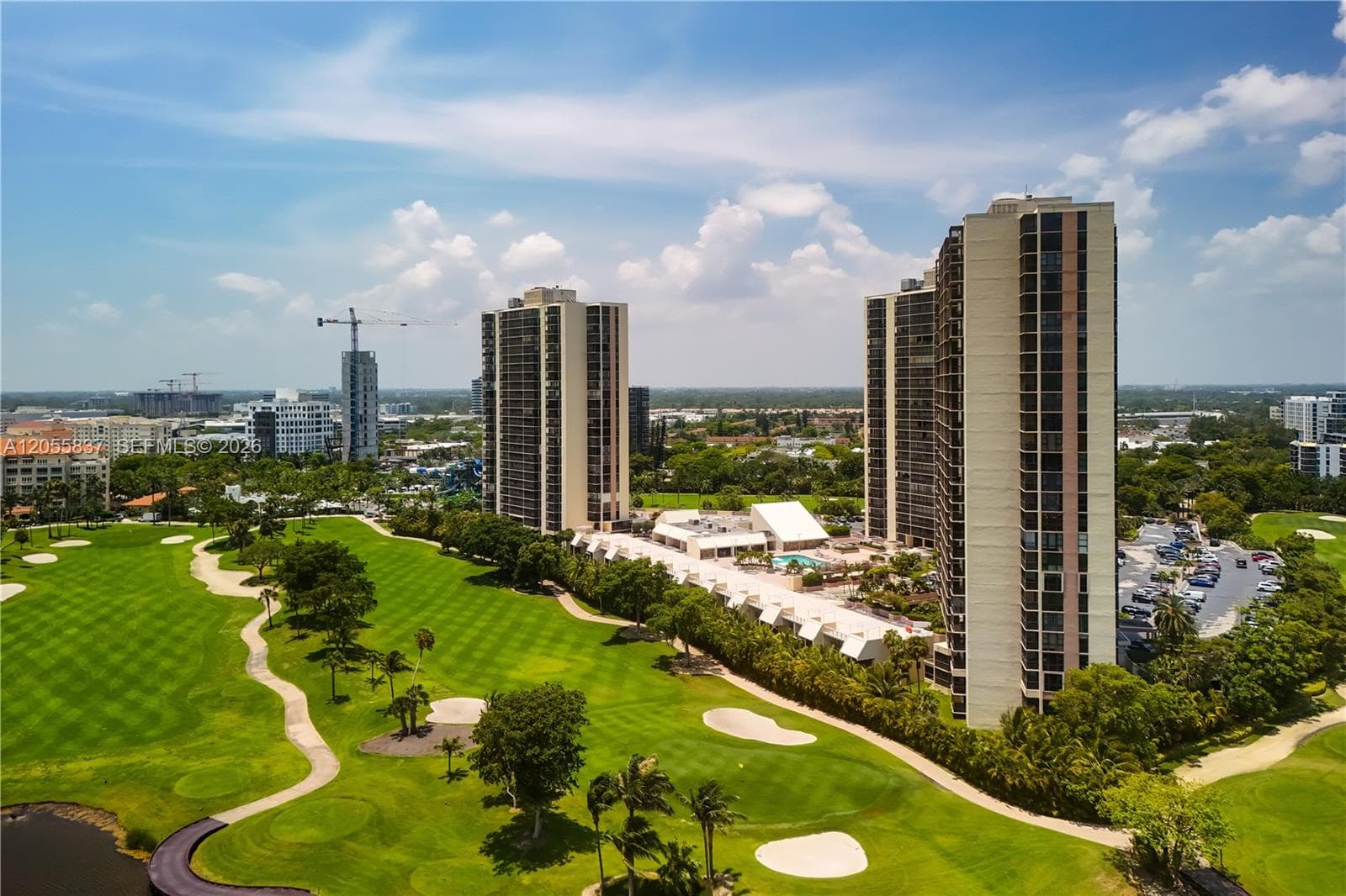 20379 W Country Club Dr # 433, Aventura, FL 33180