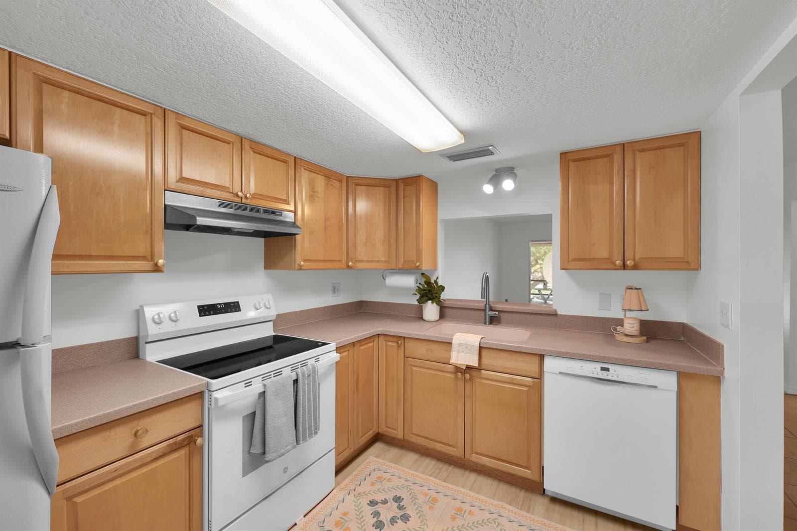 2302 Sunrise Boulevard # BLG 1, 209, Fort Pierce, FL 34982 photo 5
