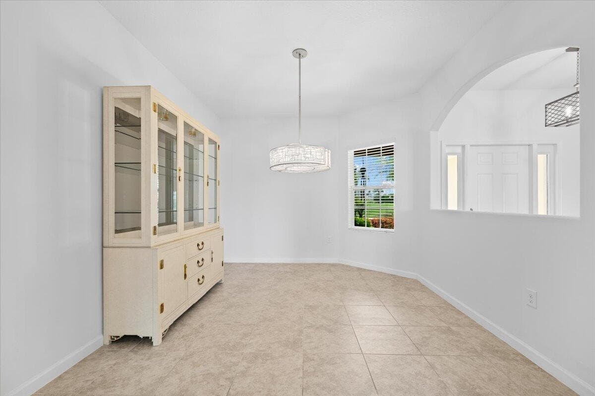 12158 SW AVENTINO Drive, Port St. Lucie, FL 34987 photo 4