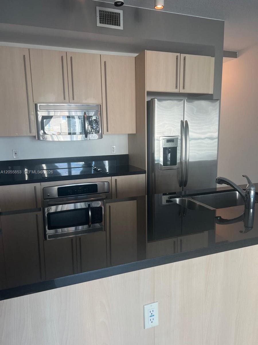 79 SW 12th St # 1511-S, Miami, FL 33130 photo 5