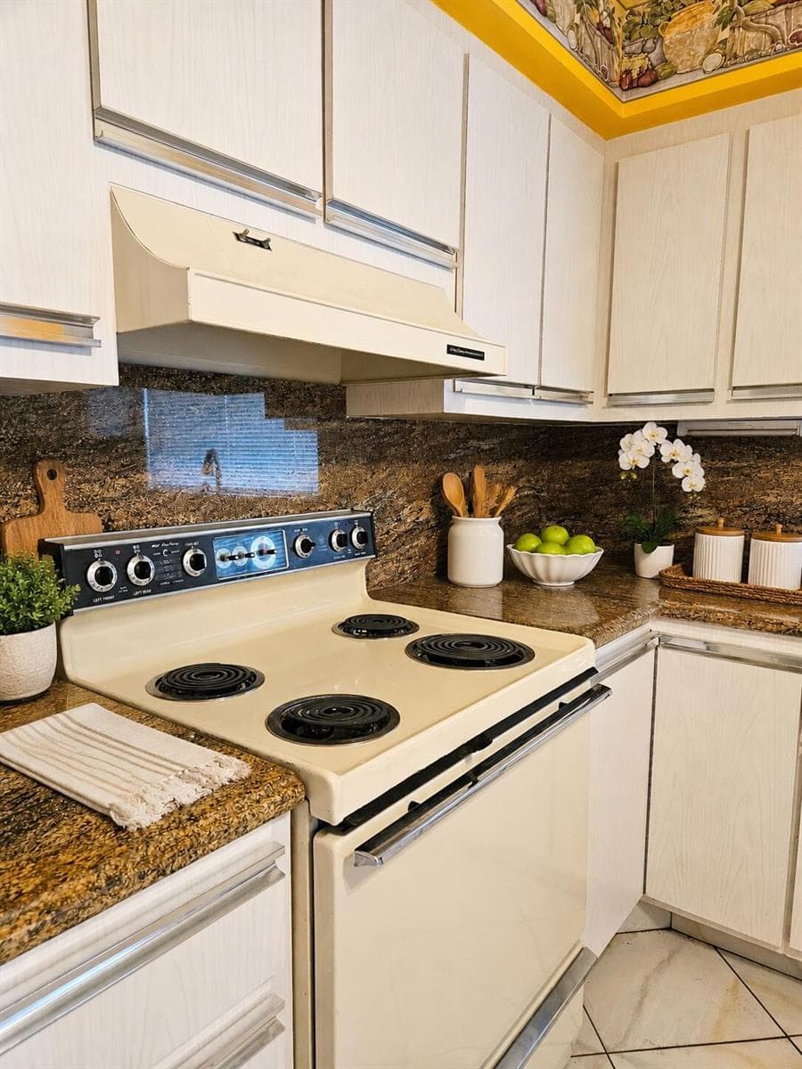 4763 Storkwood Terrace # B, Boynton Beach, FL 33436 photo 2